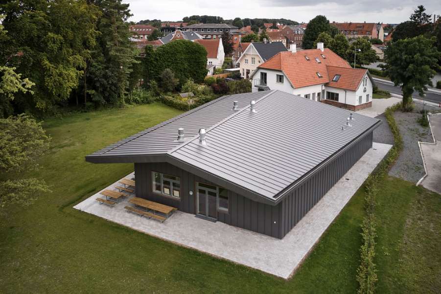 Sankt Birgitta School gets fantastic “steel barracks”, Private school - Østergade 64, 4930 Maribo